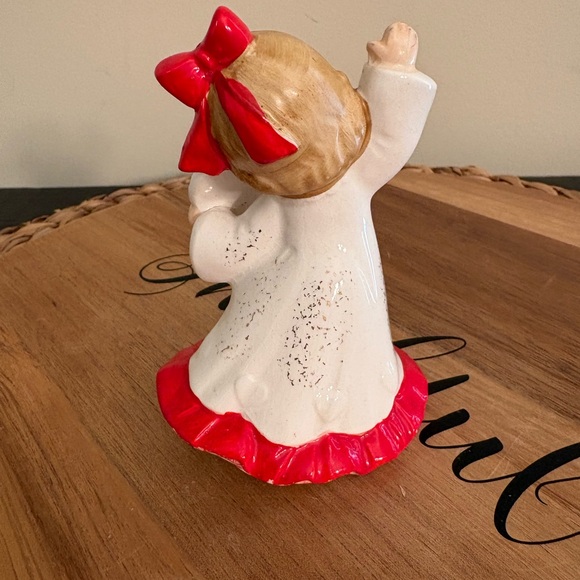 Vintage Japan? Charming Ceramic Angel Figurine with Red Accents Valentine Girl - Picture 3 of 5